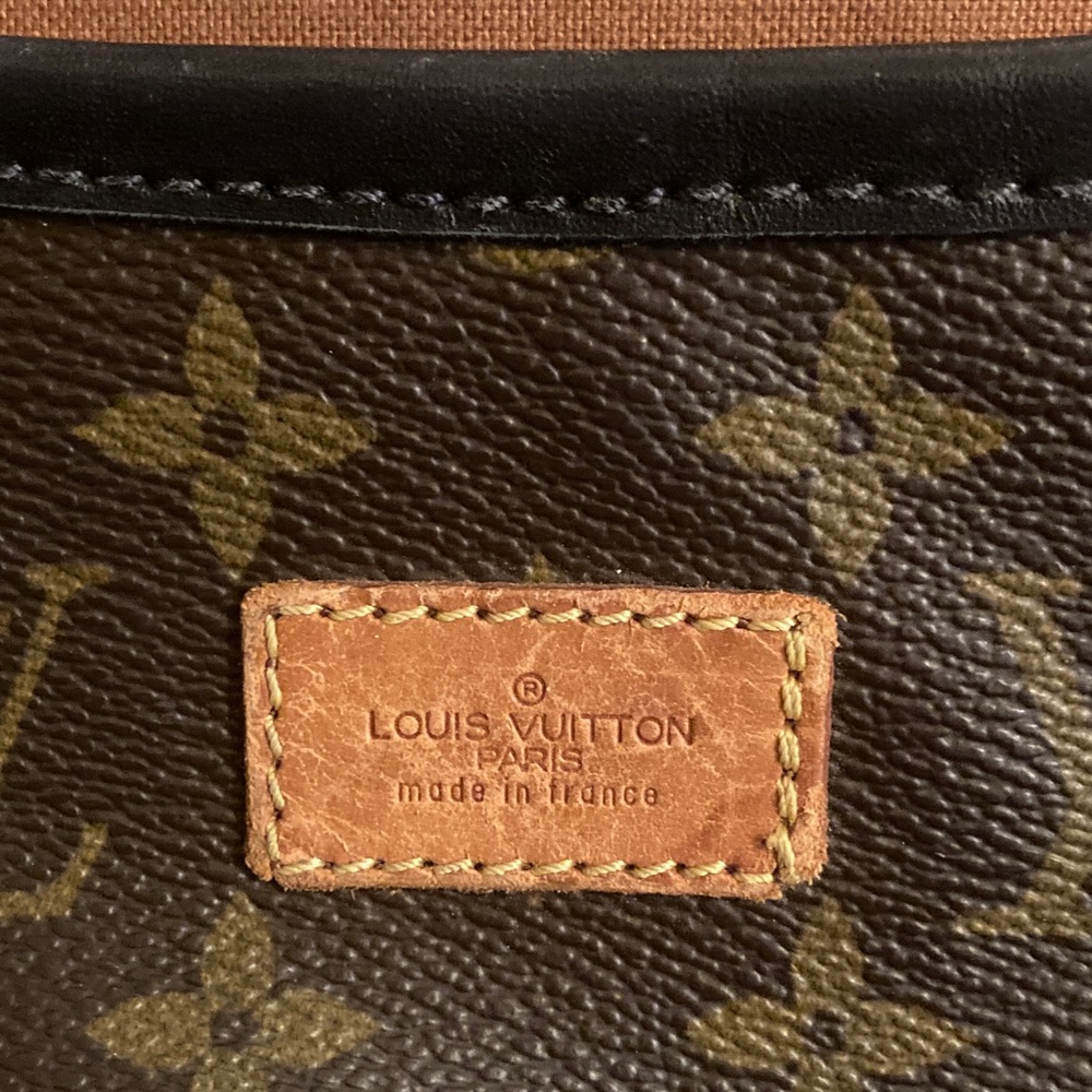 Vintage Boho Louis Vuitton Saumur 35 Saddle Bag w/Hand Braided Crossbody Strap - Picture 11 of 13